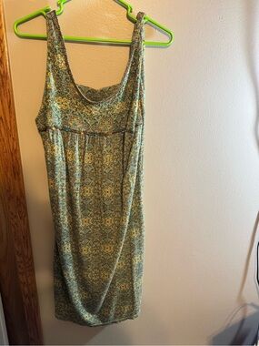Sleeveless Green Patterned Tank Dress